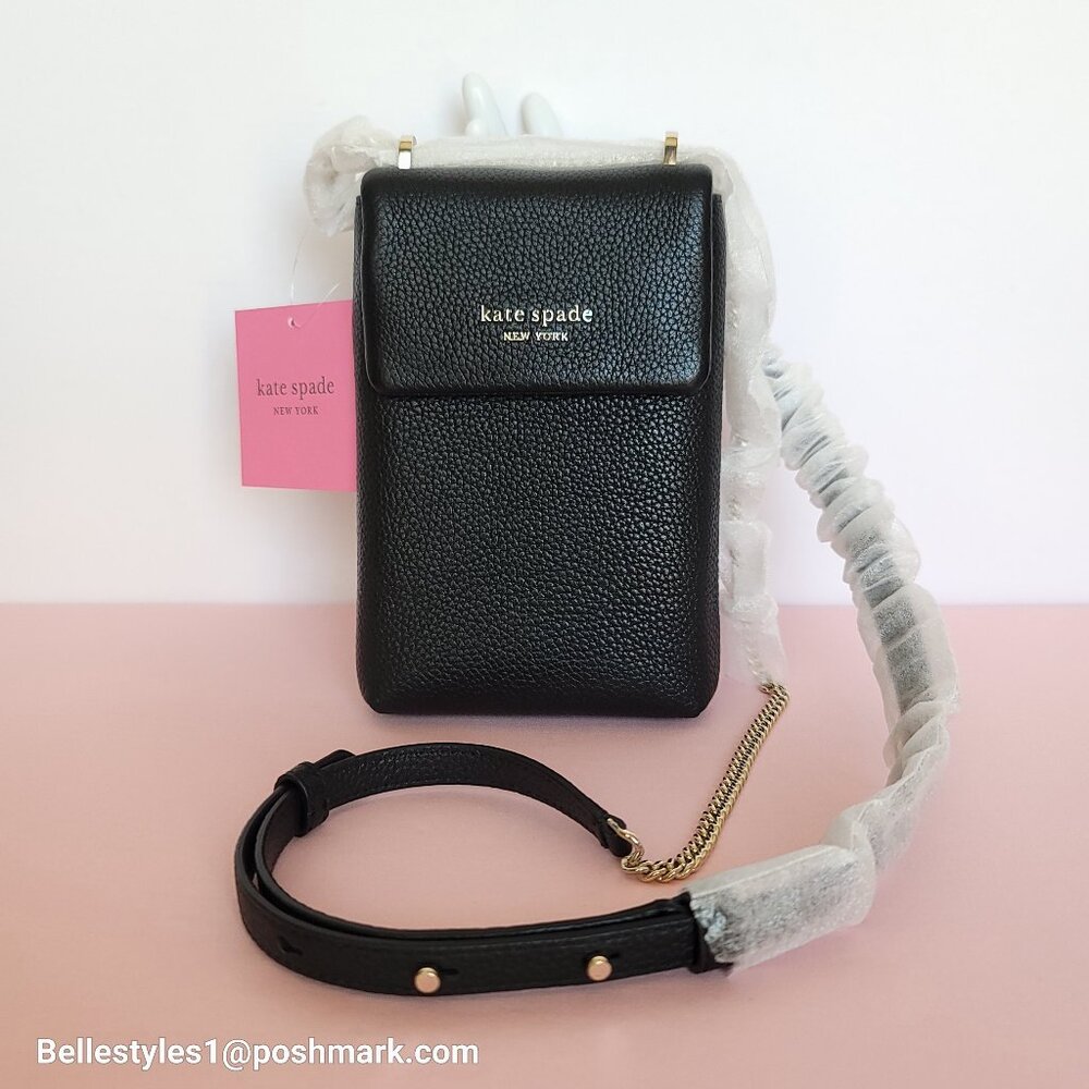 KATE SPADE Bradley North/South Pebbled Leather Phone Crossbody- Black color🎈⭐